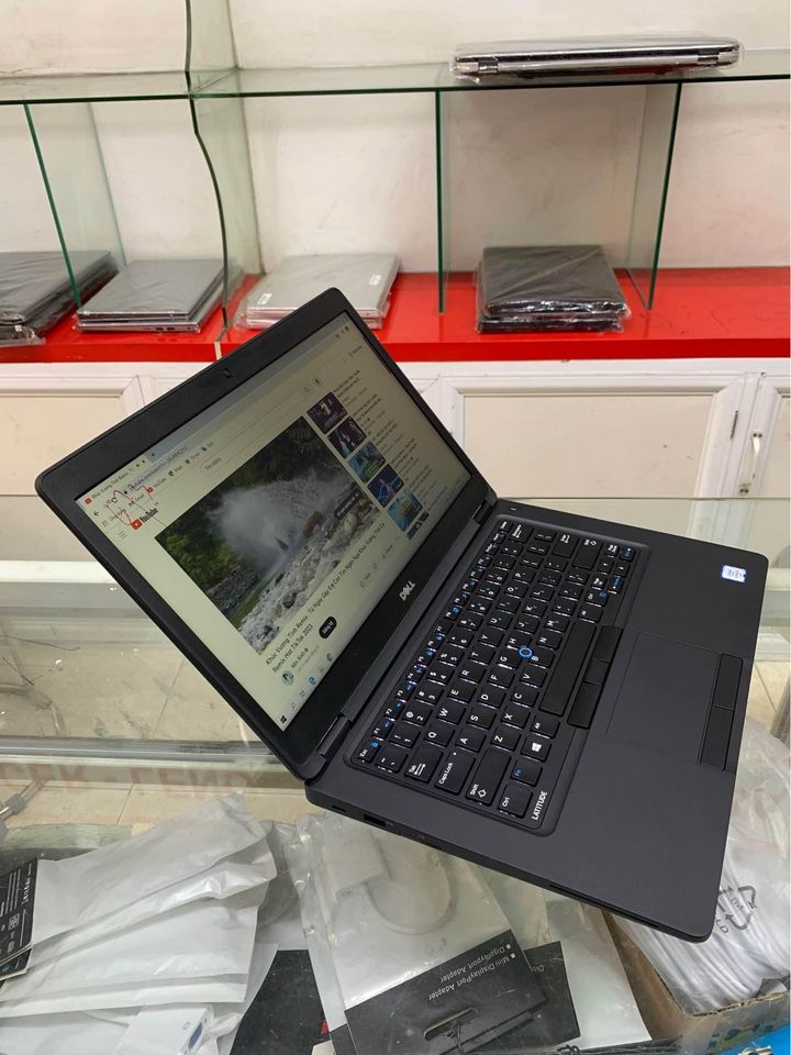 DELL Latitude E7270 I5 6300U Ram 8GB SSD 128GB 12.5